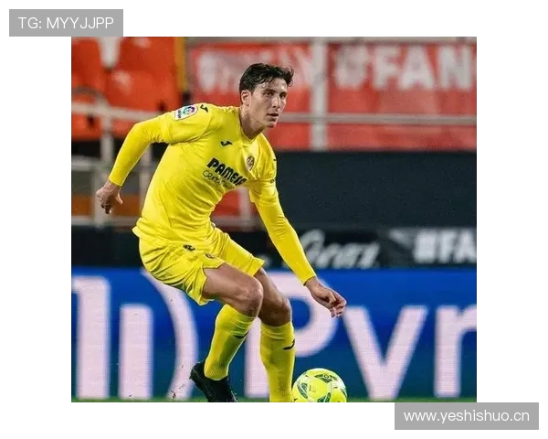 巴斯托尼：左脚中卫的出球能力解析