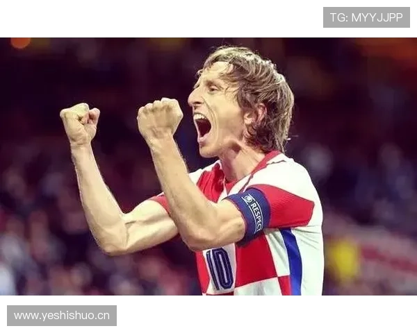 莫德里奇与哈维:两代中场大师的风格与战术角色对比分析 莫德里奇与哈维:两代中场大师的风格与战术角色对比分析