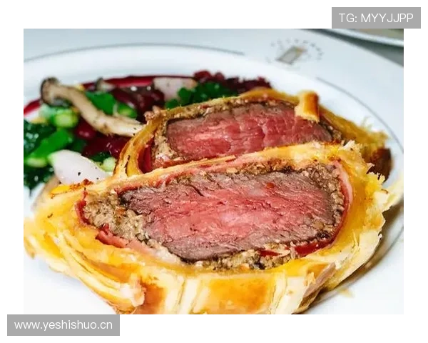 乔恩·琼斯家里冰箱塞满牛排，训练餐单比米其林还贵