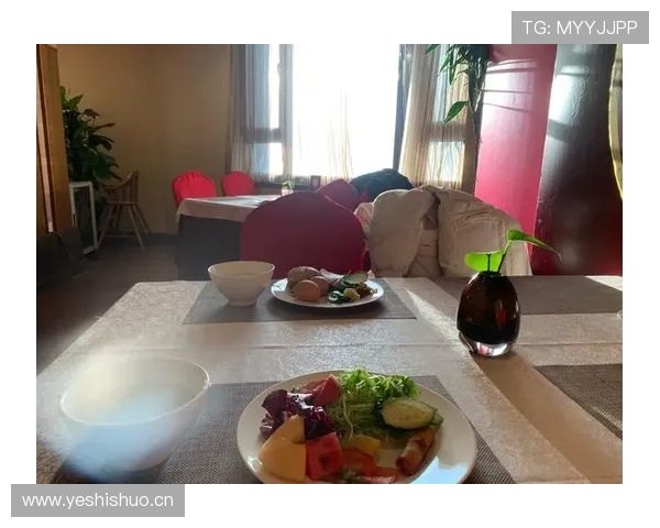 惠若琪晒的早餐照太过分了，我的精打细算在她面前像小学生作业