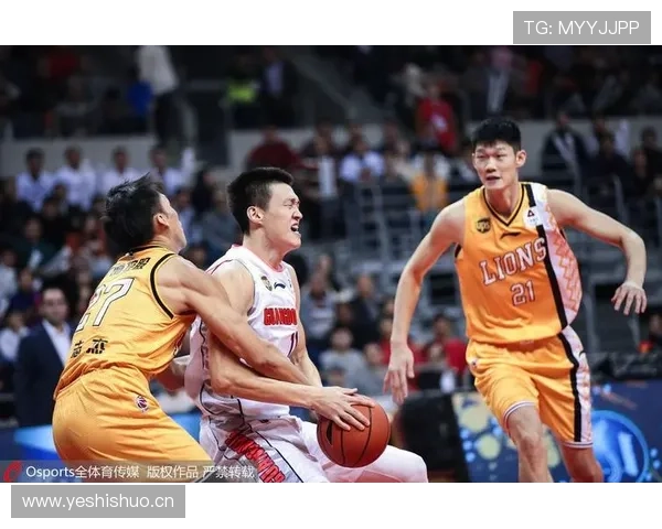 杨瀚森篮下强攻效率提升显著,内线对抗中胜过许钟豪